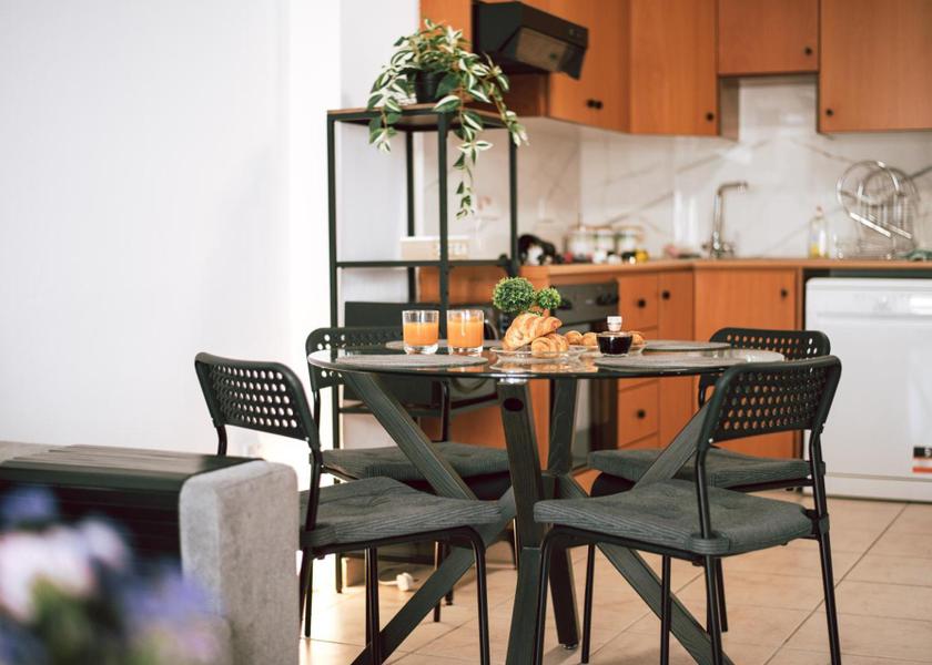 Larnaca District Larnaca facilities