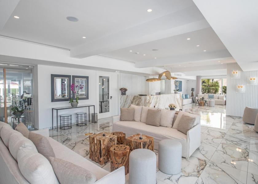 Famagusta Paralimni lobby