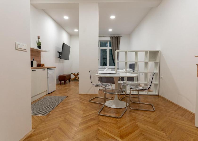  Ljubljana facilities