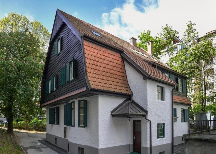  Ljubljana exterior view