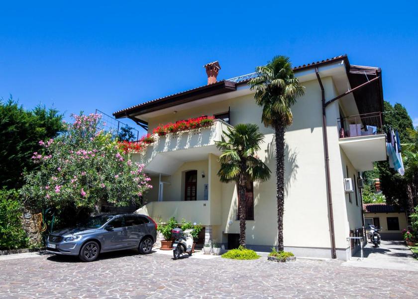  Piran Hotel Exterior