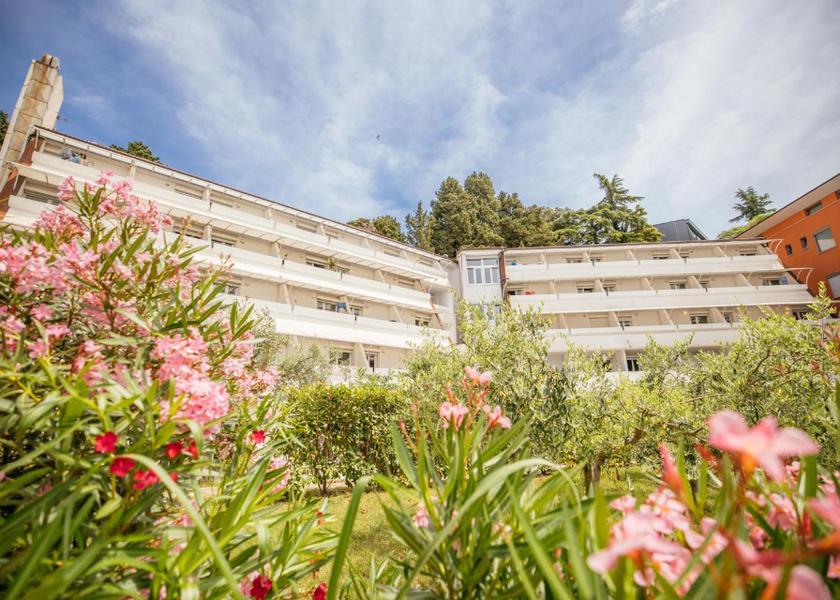  Piran garden