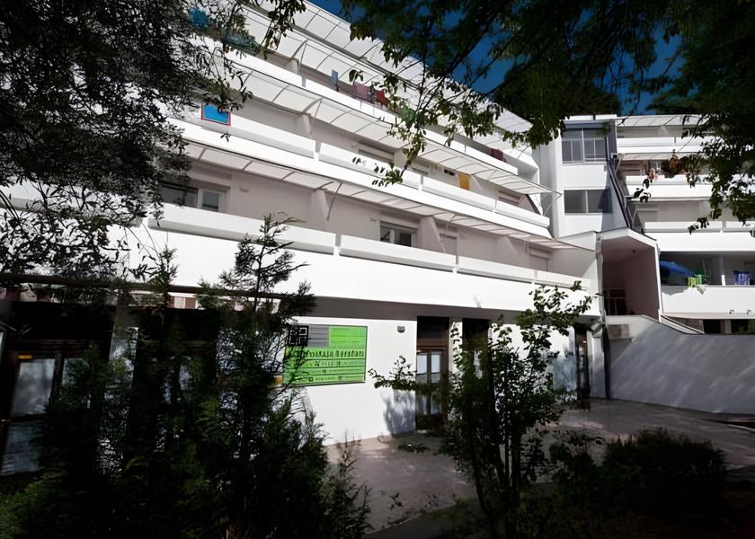  Piran exterior view