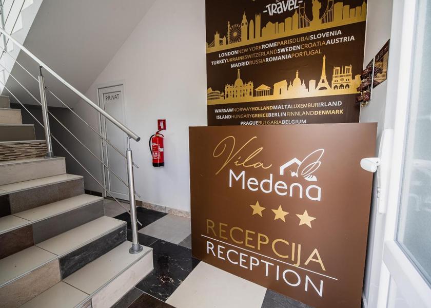  Brežice lobby