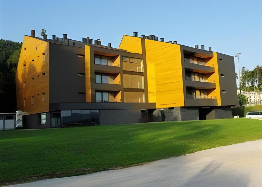 Maribor exterior view