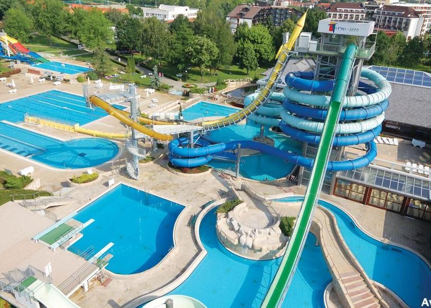 water park