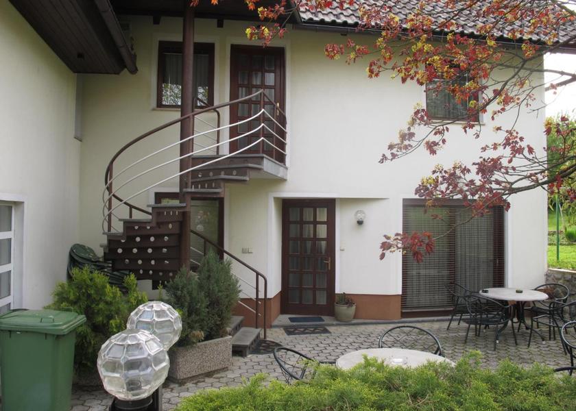  Novo Mesto Hotel Exterior