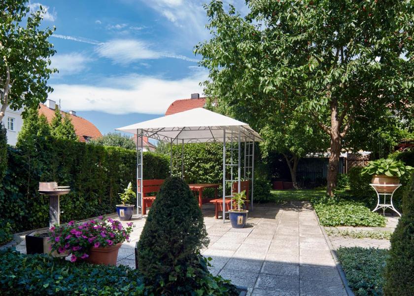 Karlovy Vary (region) Frantiskovy Lazne garden