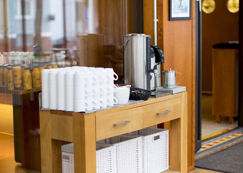 Aland Mariehamn Coffee service