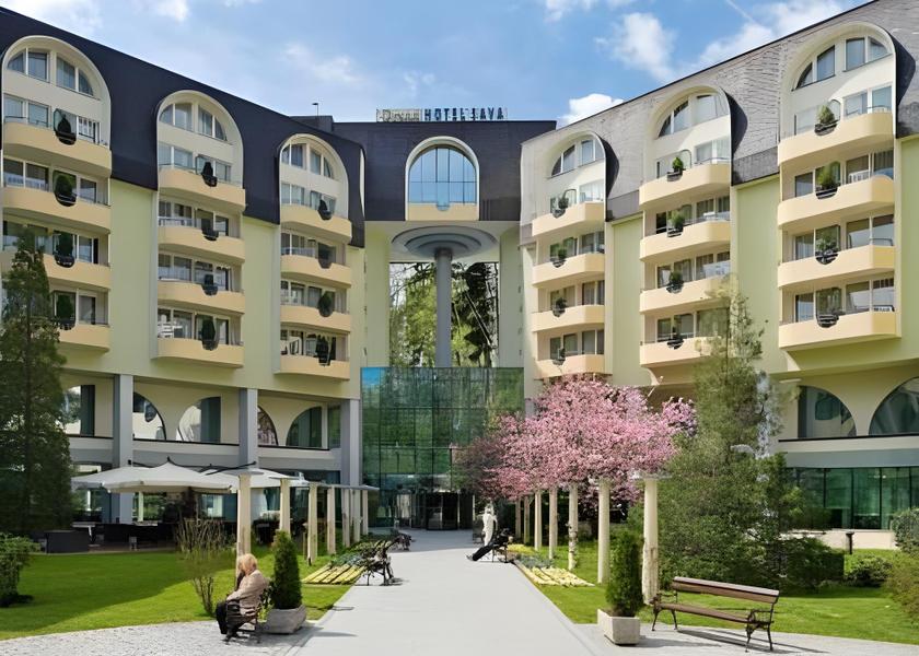  Rogaska Slatina exterior view