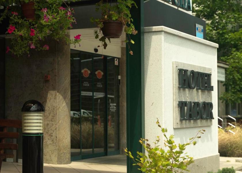  Sezana exterior view