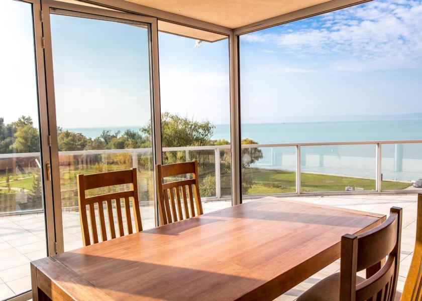  Siofok 3 Bedroom Apartment