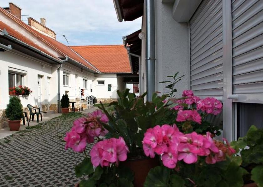 Baranya Pecs entrance