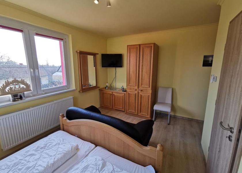  Szeged Double Room with Private Bathroom