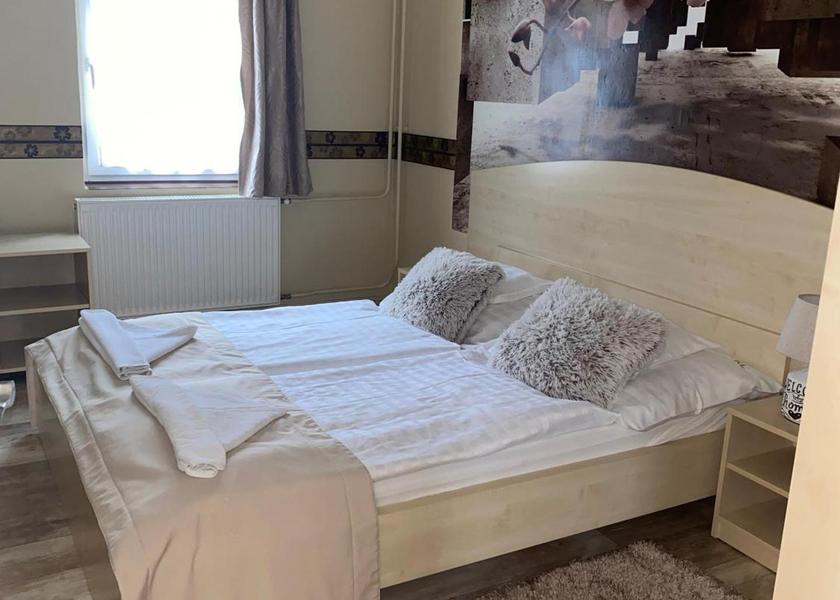  Eger Two-Bedroom Apartment