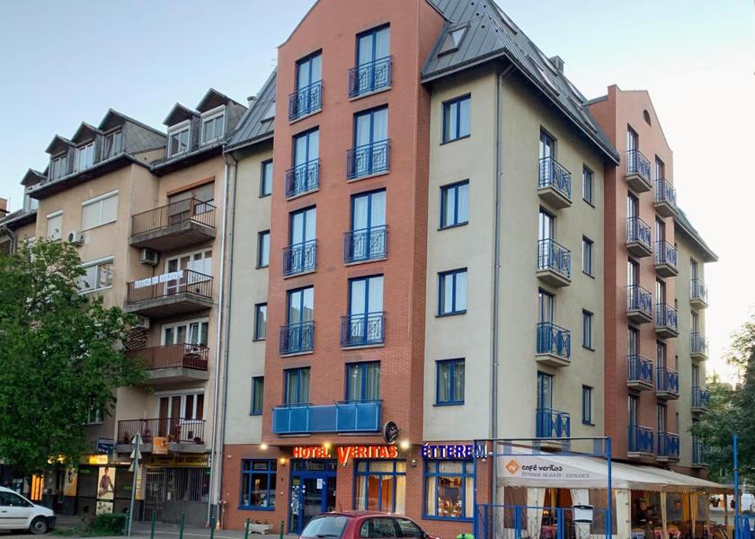  Budapest exterior view