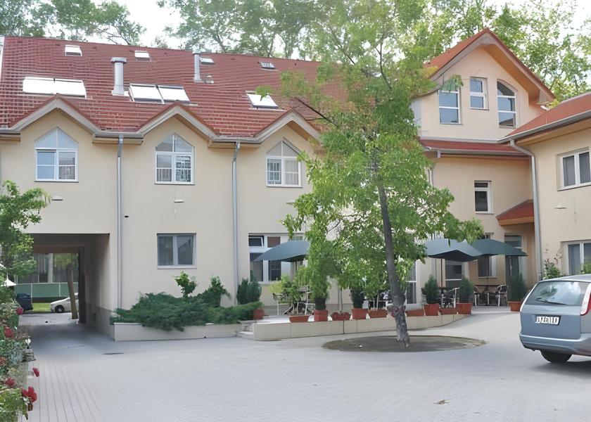 Fejer Szekesfehervar Exterior view