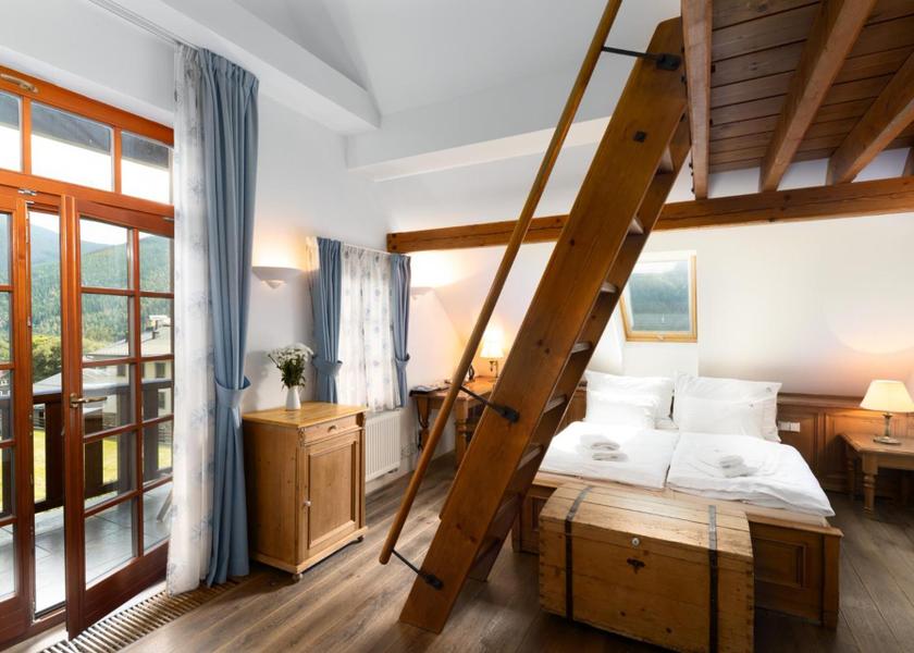 Hradec Kralove (region) Spindleruv Mlyn Deluxe Triple Room with Balcony or Terrace