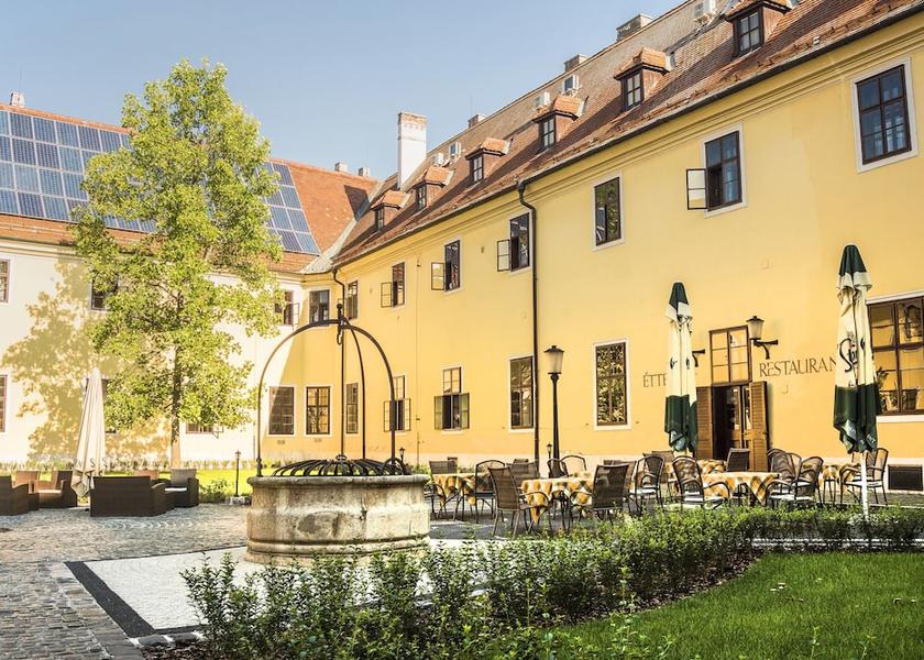 Győr-Moson-Sopron Győr Exterior