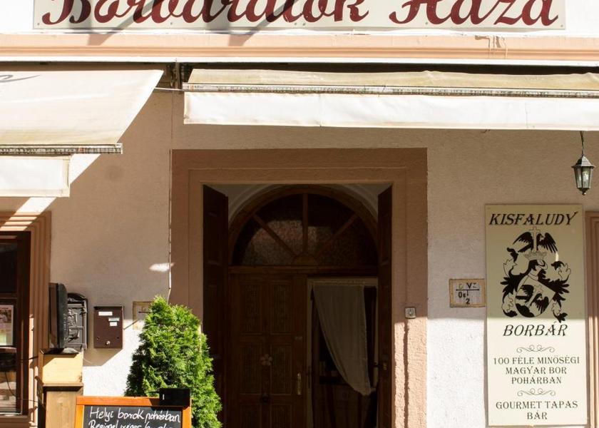 Győr-Moson-Sopron Győr entrance