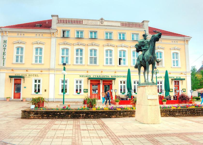  Hajduszoboszlo entrance