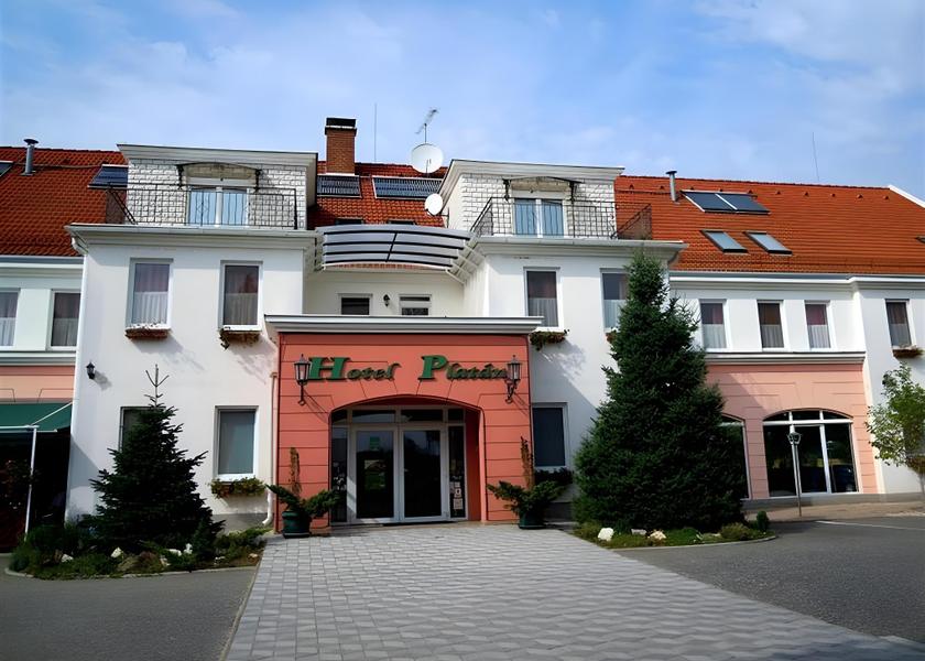  Debrecen exterior view