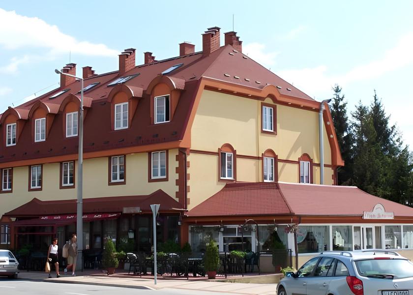  Sarvar exterior view