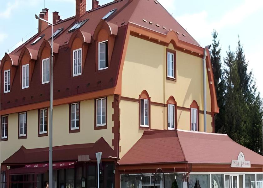  Sarvar exterior view