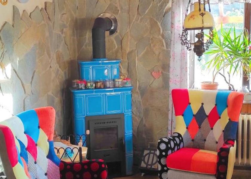 Hradec Kralove Region Lánov shared lounge/tv area