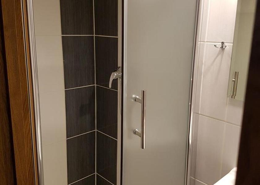 South Moravian (region) Znojmo Double Room with Private Bathroom