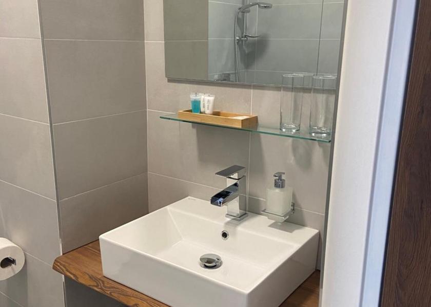 Pardubice (region) Litomysl Suite