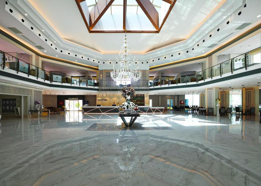  Antalya lobby