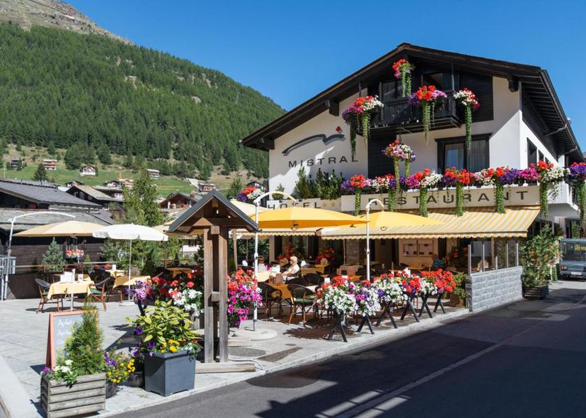 Valais Saas-Fee entrance