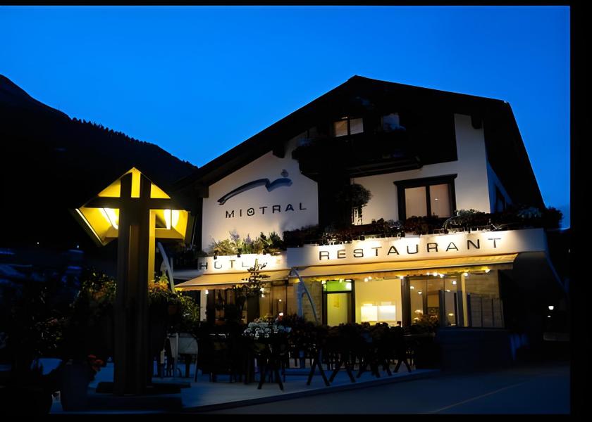 Valais Saas-Fee exterior view