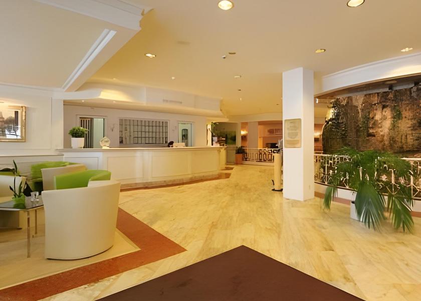 Valais Saas-Fee reception