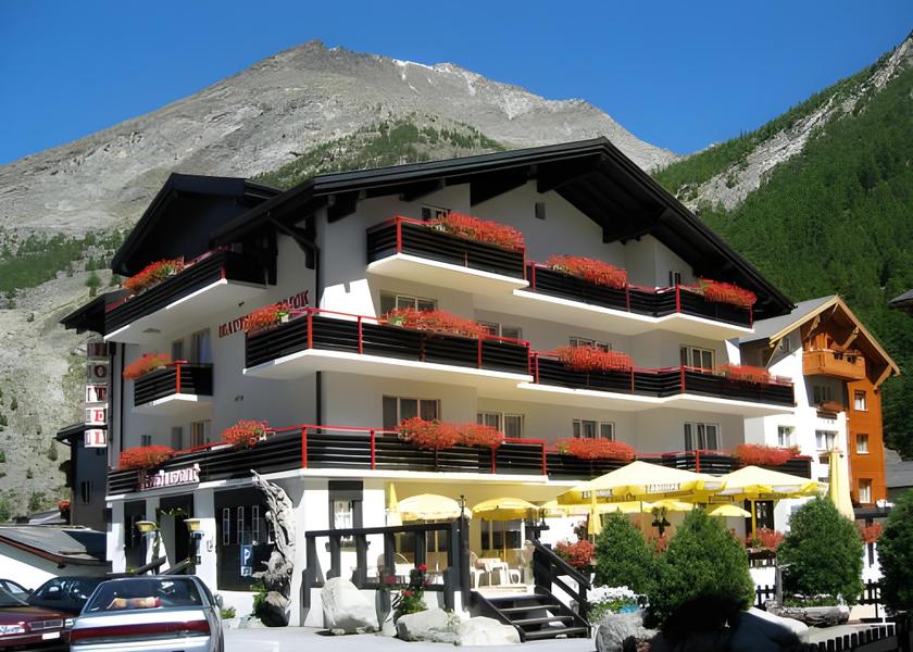 Valais Saas-Fee exterior view