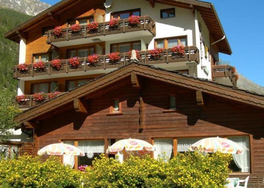 Valais Saas-Fee view