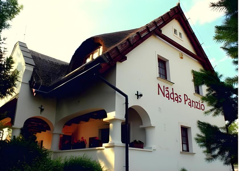  Tiszafured exterior view