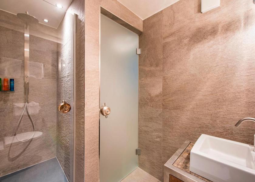 Valais Zermatt Deluxe Twin Room