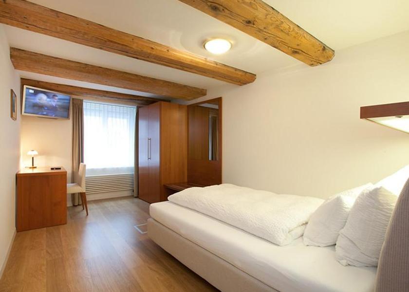 Canton of Solothurn Olten Single Room with Shower