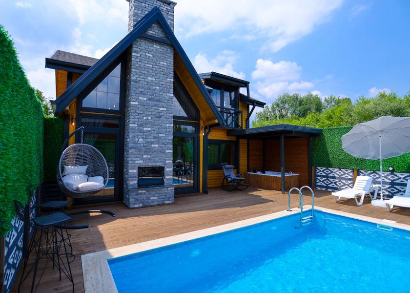 Sakarya Sapanca swimming pool