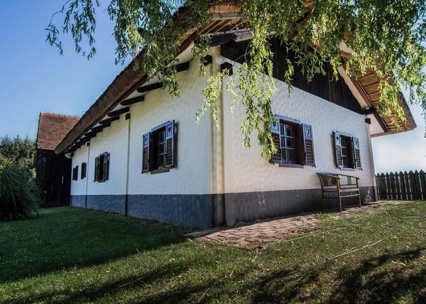  Murska Sobota Hotel Exterior