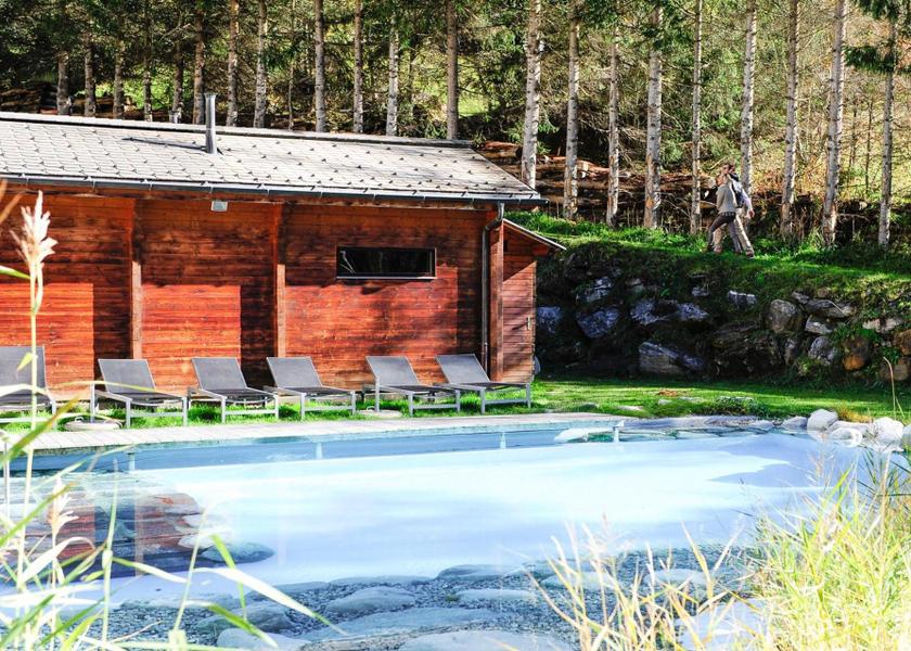Valais Leukerbad swimming pool