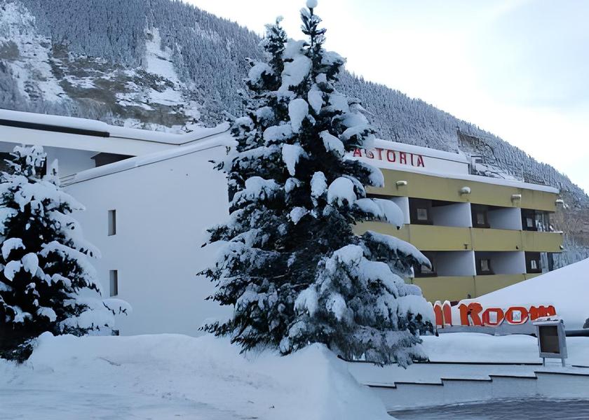 Valais Leukerbad Exterior view