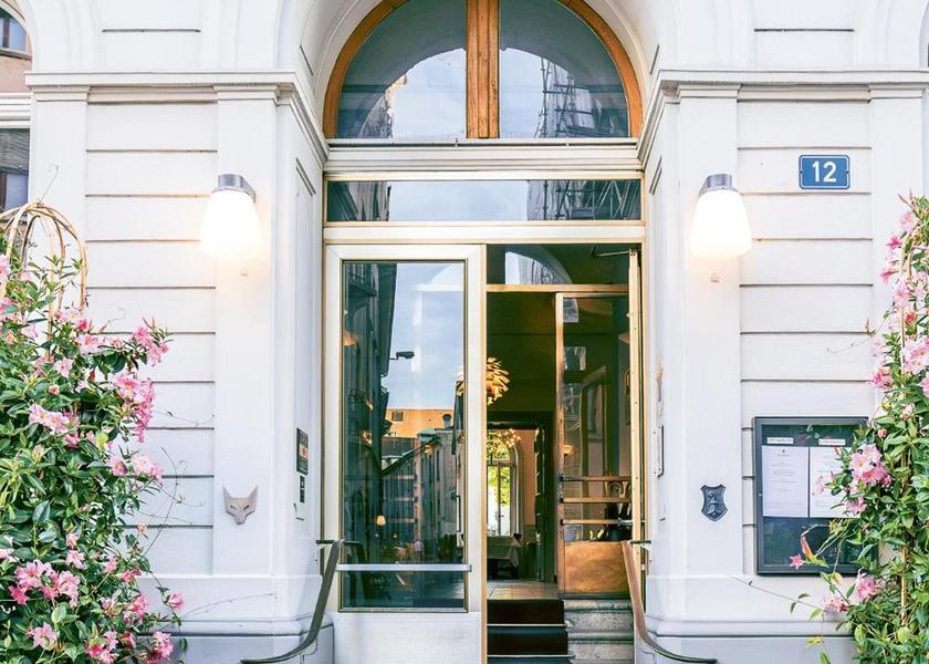 Basel-Landschaft Basel entrance