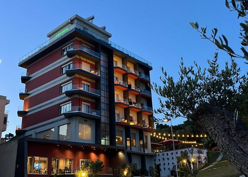  Durres exterior view