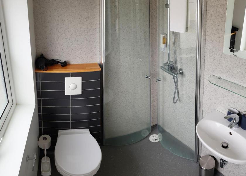  Grundarfjörður Deluxe Double Room with Shower
