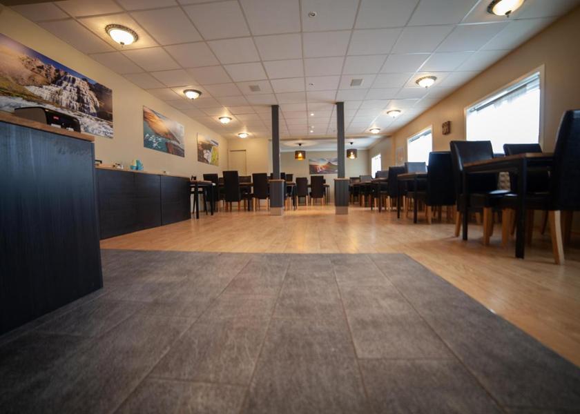  Grundarfjörður food and beverages
