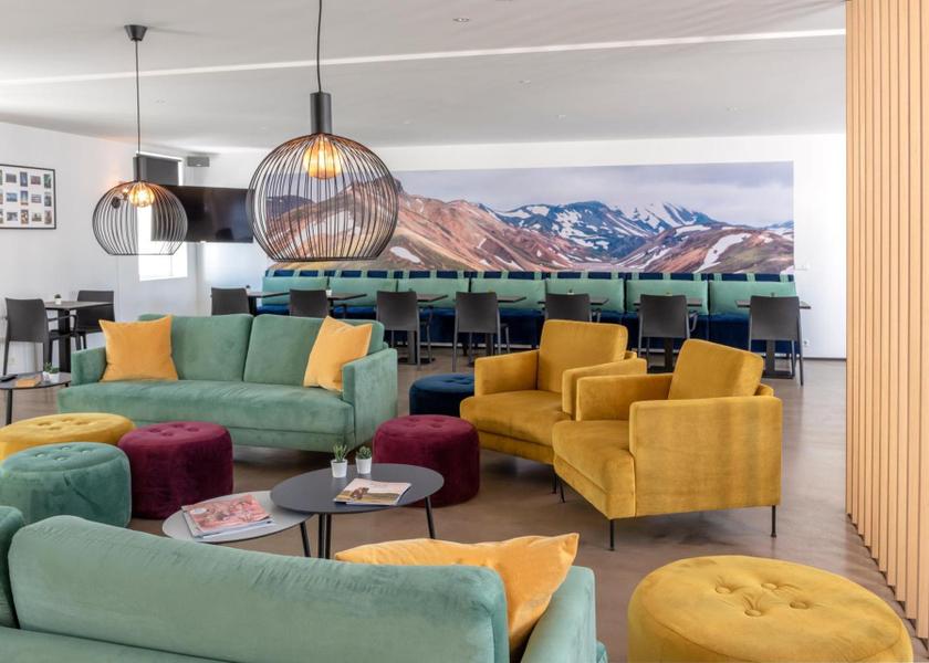 Southern Peninsula Reykjavik shared lounge/tv area