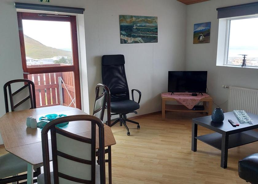 Western Region Snæfellsbær shared lounge/tv area